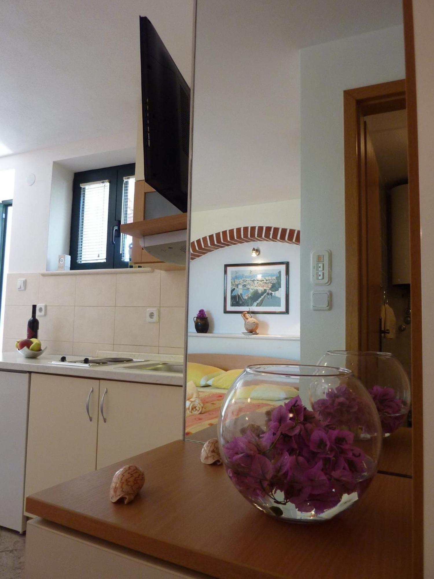 Paradise Stone Apartments ボル 部屋 写真